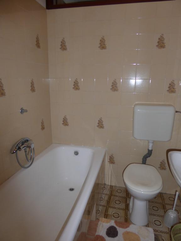 Apartment Dudic Palit Luaran gambar