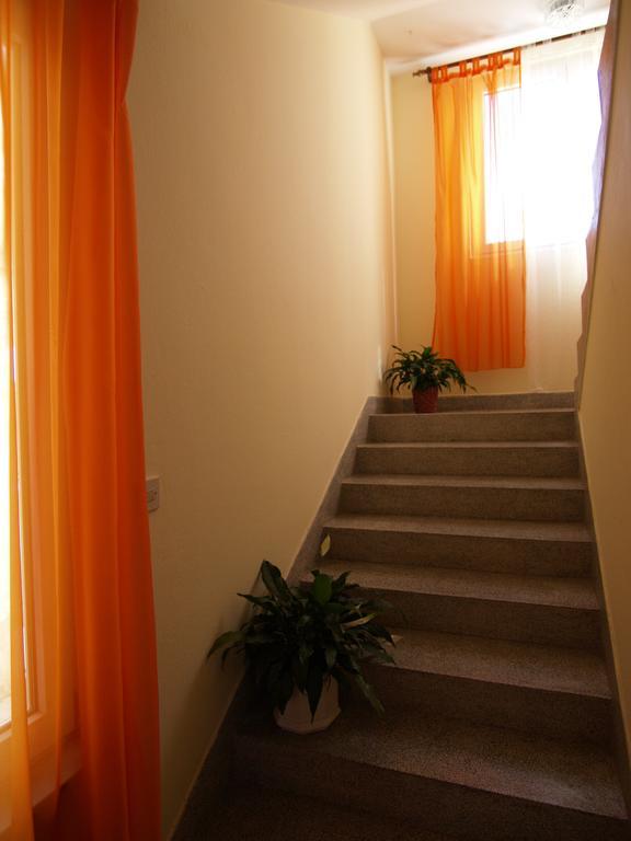 Apartment Dudic Palit Luaran gambar